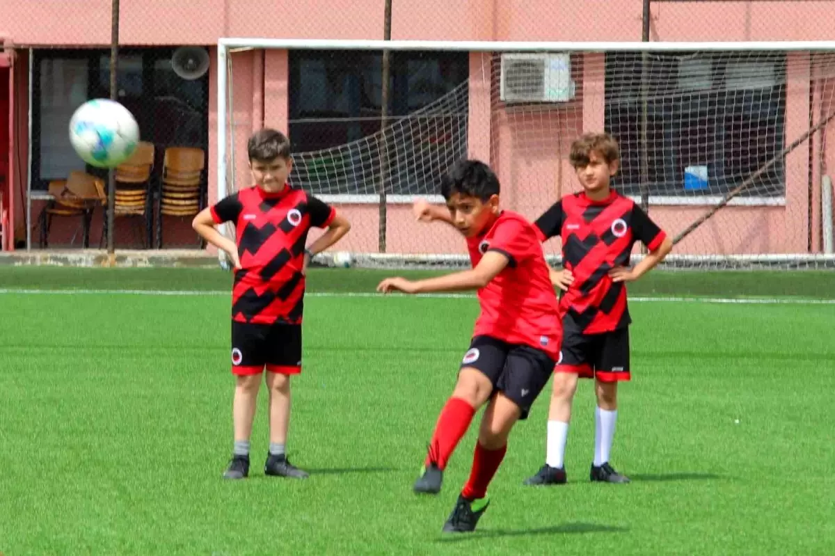 Gençlerbirliği, Yeni Yetenekleriyle Futbol Dünyasına Damga Vuracak