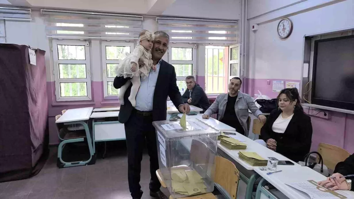 İnegöl'de Muhtarlık Seçimleri Yapılıyor