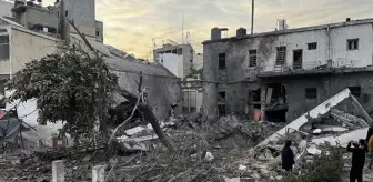 İsrail Ordusu Gazze'deki diyaliz merkezi yıktı