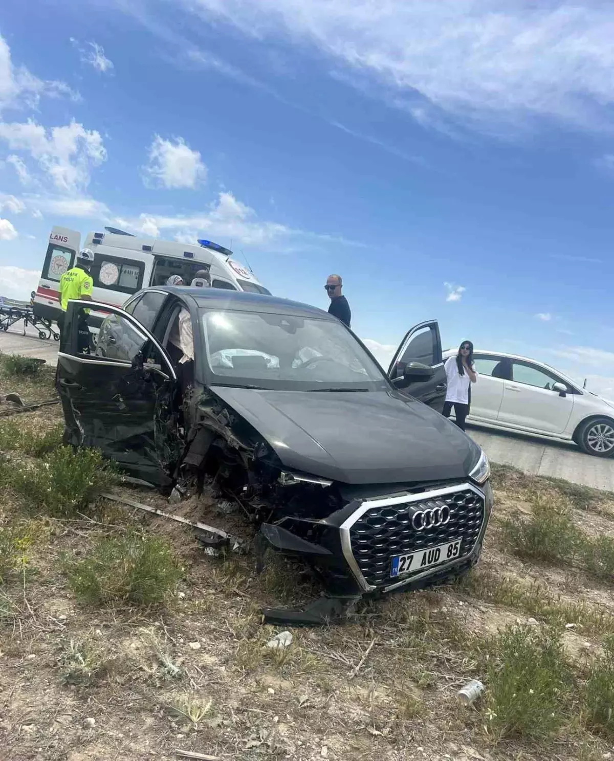 Karapınar'da Trafik Kazası: 2 Yaralı
