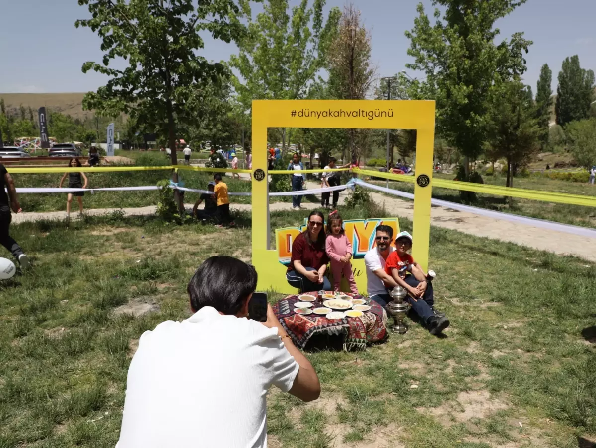 Van'da Dünya Kahvaltı Günü coşkusu