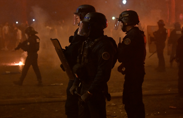 Chaos in Paris after PSG's Champions League victory