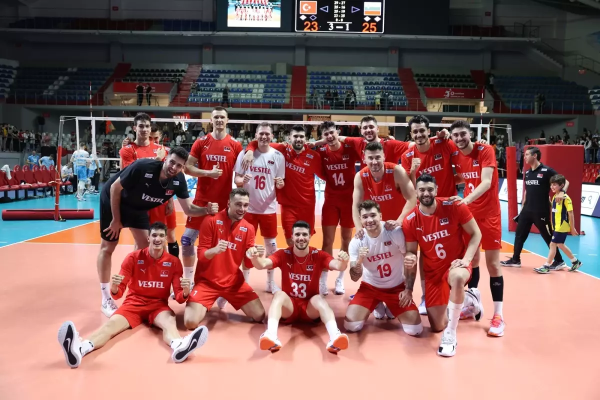 A Milli Erkek Voleybol Takımı, Slovenya'yı 3-1 Yenerek Galip Geldi