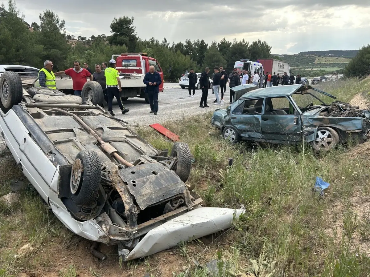 Uşak'ta Feci Kaza: 7 Yaralı