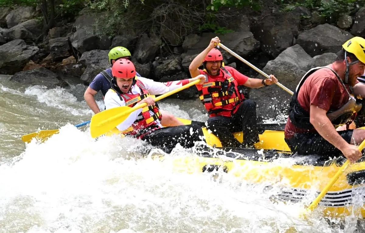 Erzurum Valisi Mustafa Çiftçi, Tortum Çayı'nda Rafting Yaptı