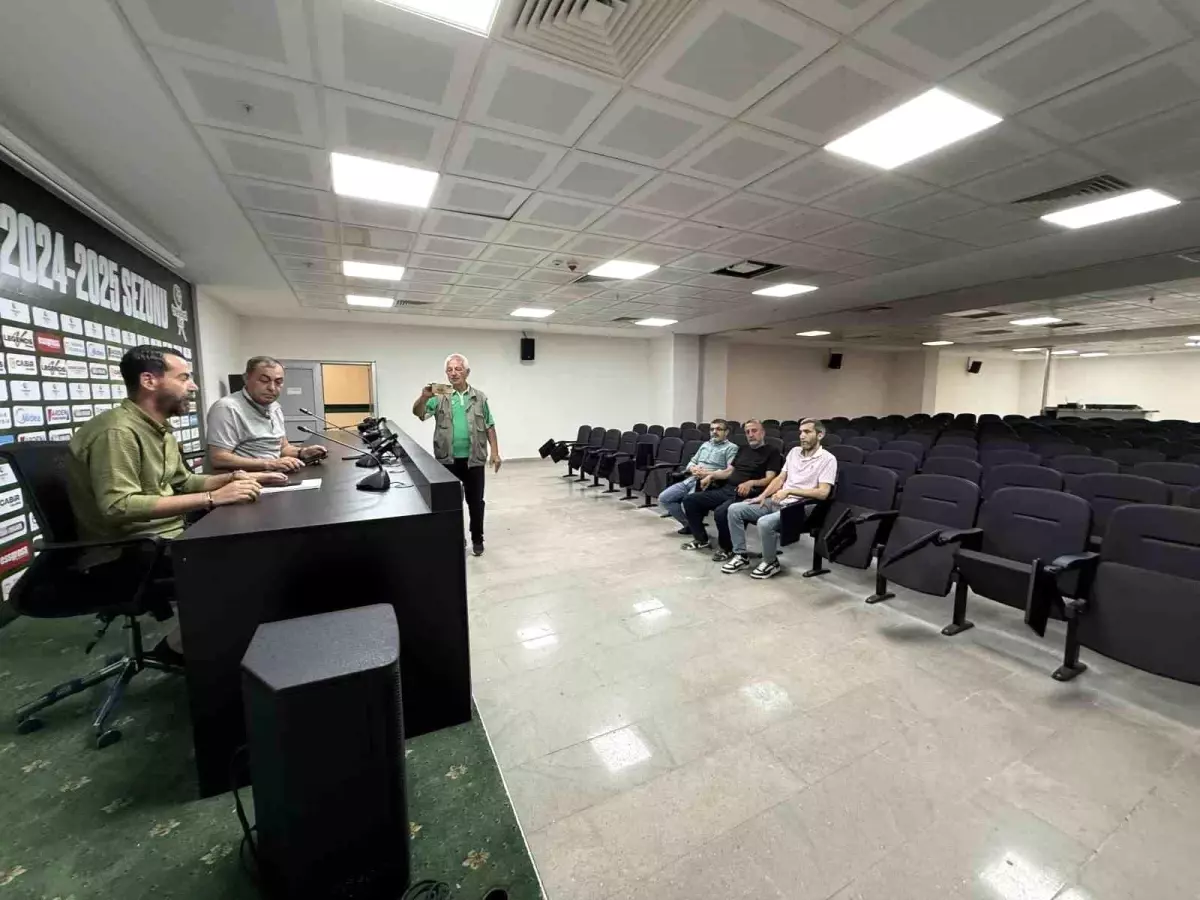 Sakaryaspor Olağanüstü Genel Kurulu 8 Haziran'a Ertelendi