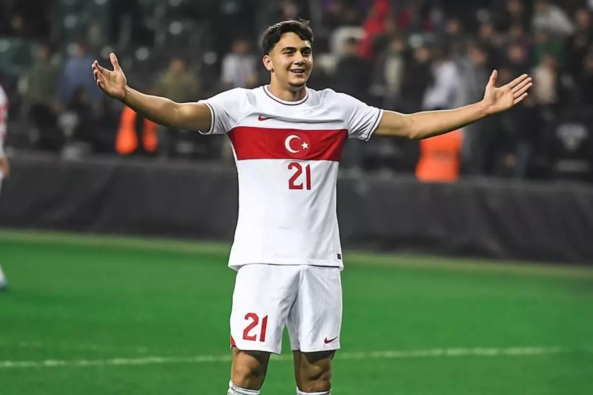 A Milli Takım'da 3 isim kadrodan zorunlu olarak çıkarıldı