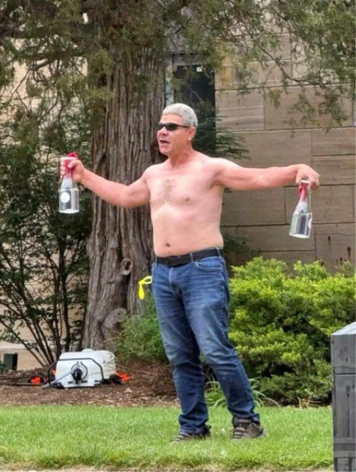 Boulder'da Gazze Destek Yürüyüşüne Yanıcı Maddeyle Saldırı