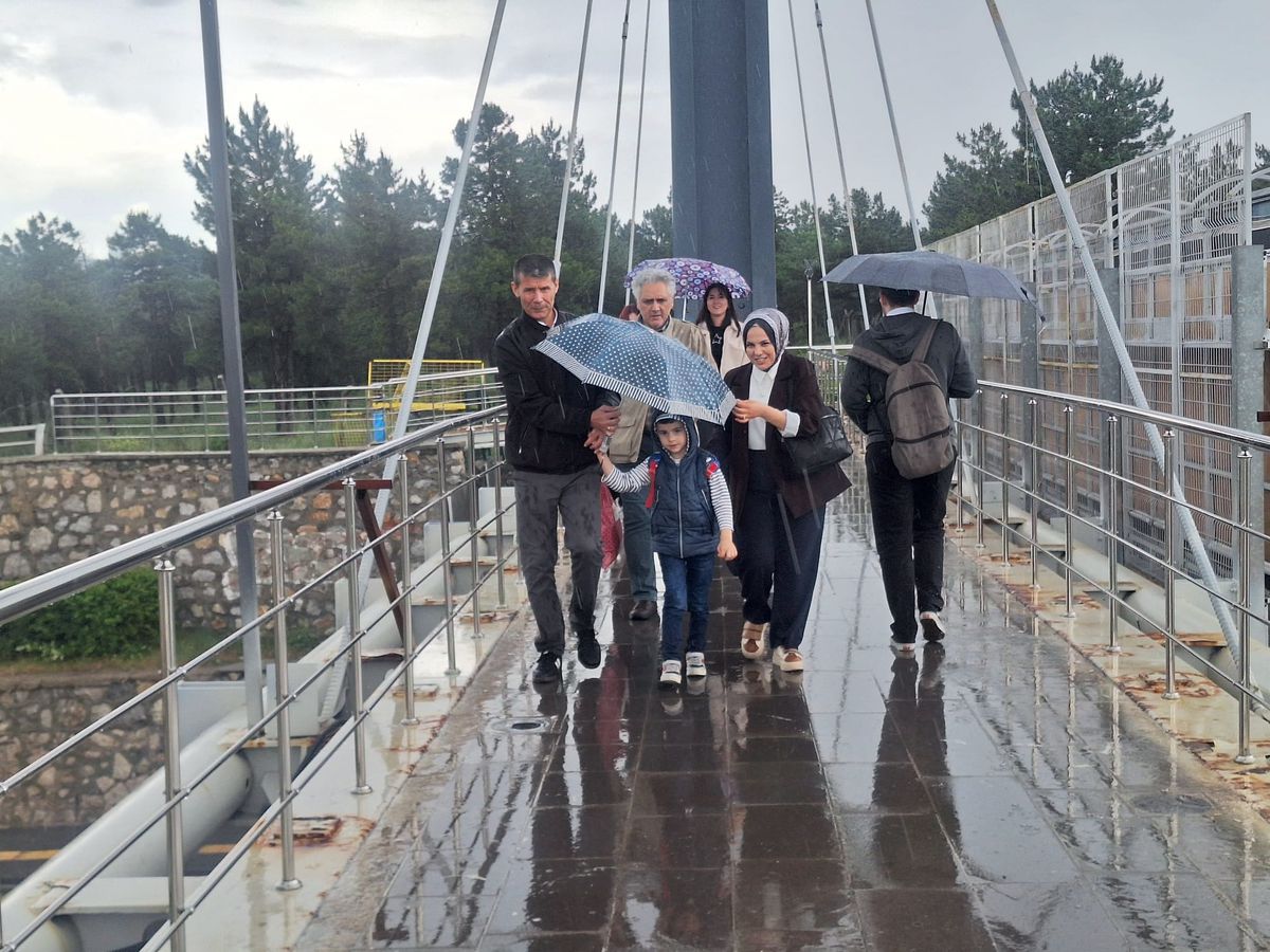 Ankara'da Sağanak Yağış, Günlük Yaşamı Olumsuz Etkiledi