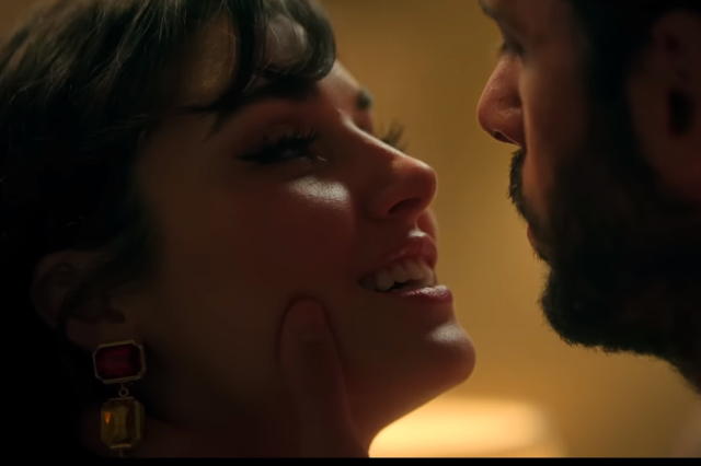 The second promotion of Remember Love, starring Hande Erçel and Barış Arduç, has been released