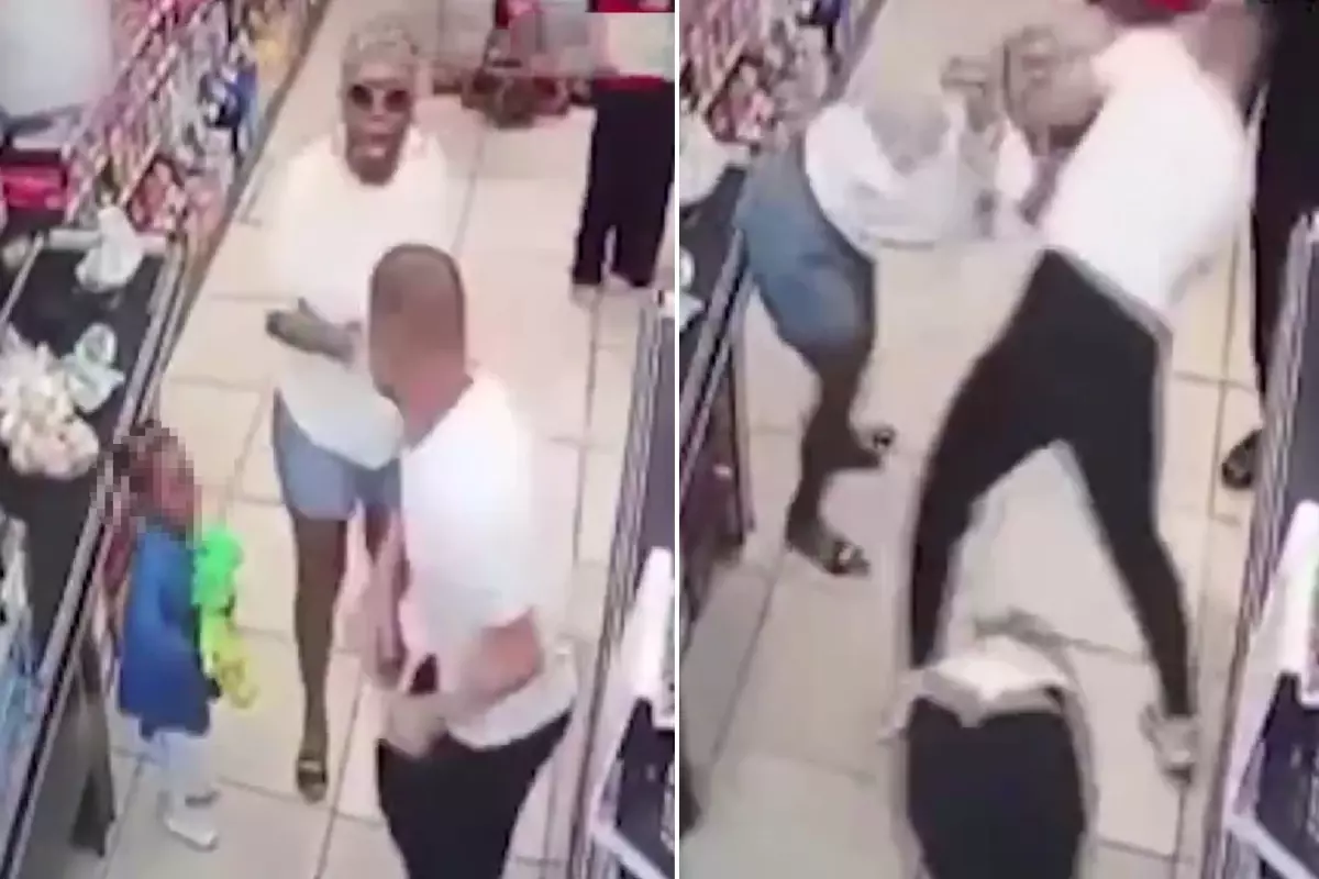 Kasa sırasında tartıştığı kadını kızının önünde darp etti
