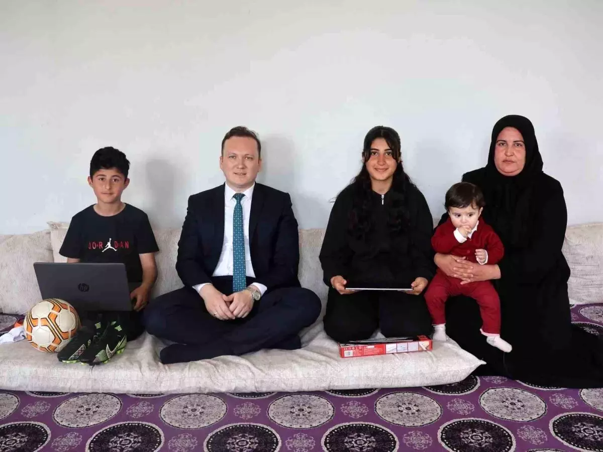 Mardin'de 'Mektup Projesi' ile Öksüz ve Yetim Çocukların Dilekleri Gerçekleşti