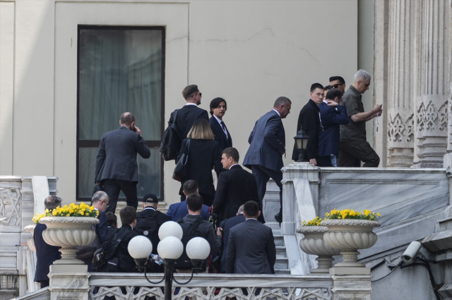 Rusya-Ukrayna barış için İstanbul'da Rusya-Ukrayna barış için İstanbul'da