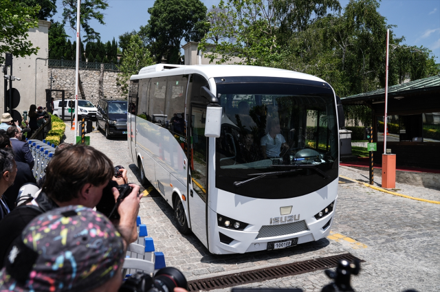 Rusya-Ukrayna barış için İstanbul'da Rusya-Ukrayna barış için İstanbul'da