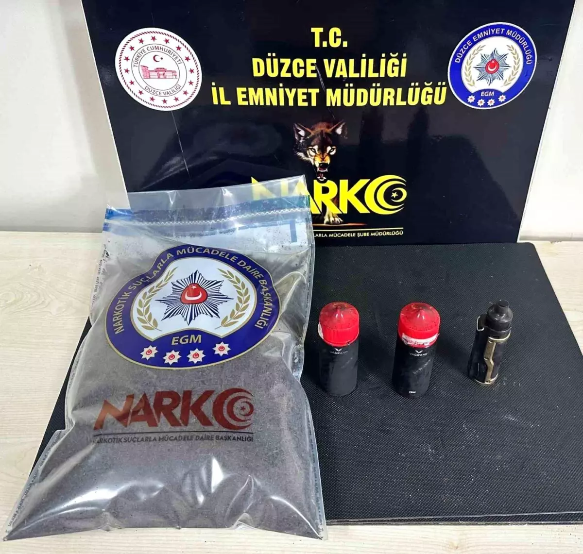 Düzce'de Uyuşturucu Ticareti Yaparken Yakalanan Genç Tutuklandı