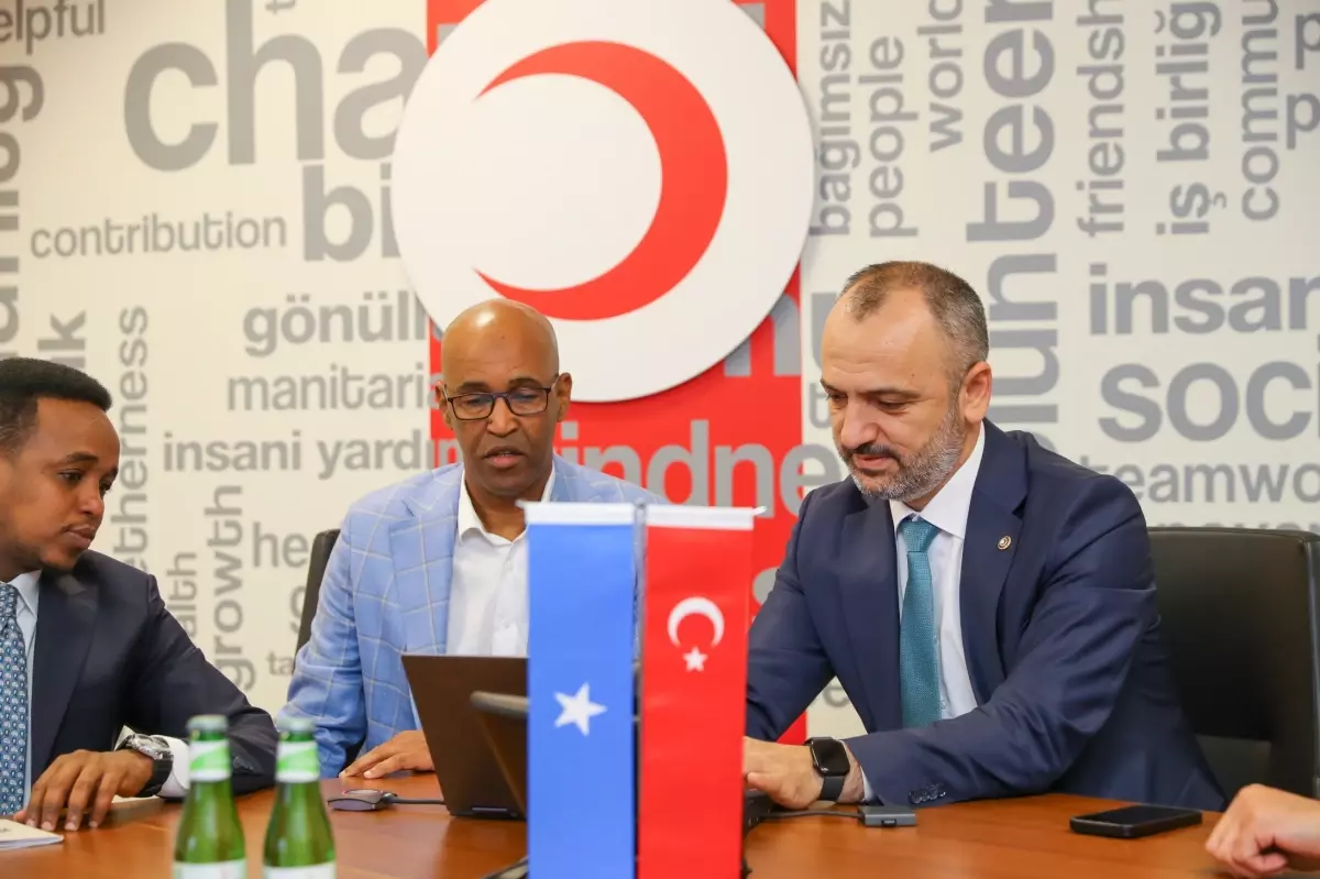 Türk Kızılay, 2025 Kurban Bayramı İçin İhtiyaç Sahiplerine Yardım Eli Uzatıyor