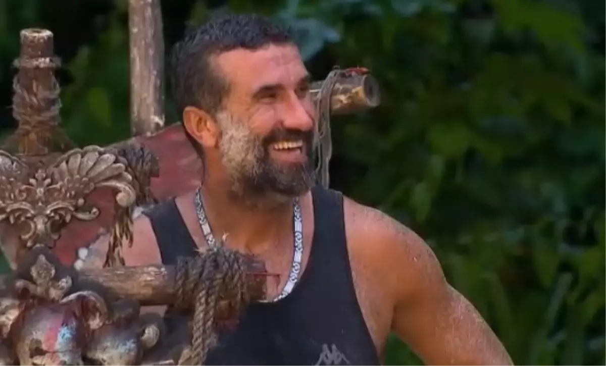Survivor Hikmet evli mi, bekar mı?