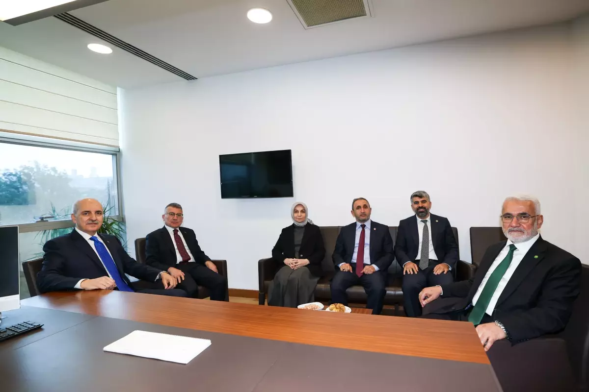 Kurtulmuş ve Yapıcıoğlu'ndan TBMM Başkanlığı için Destek Açıklaması