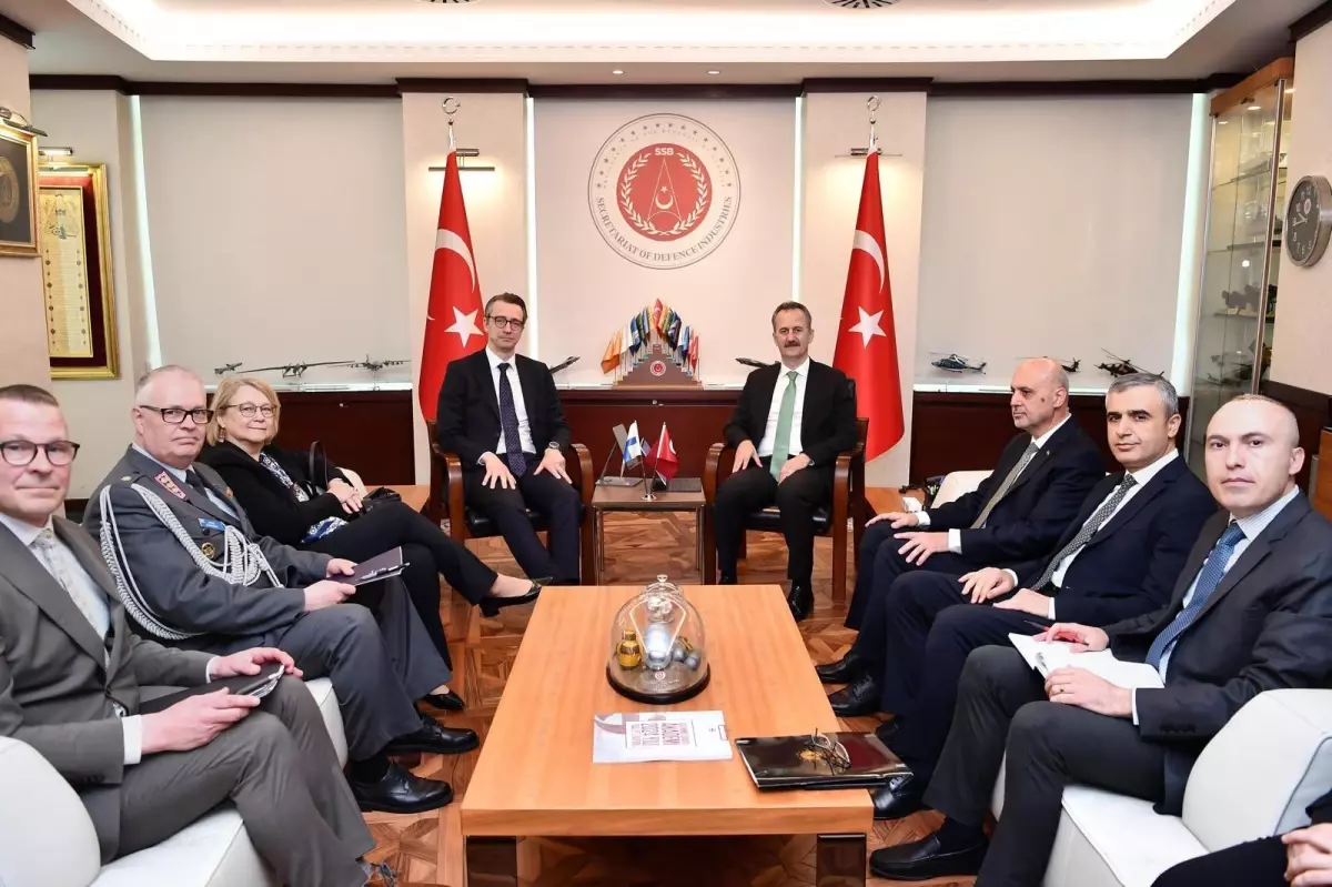 Türkiye ve Finlandiya'dan Savunma Sanayi İş Birliği Anlaşması
