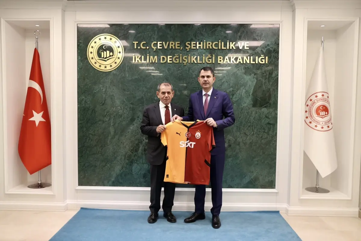Bakan Kurum, Galatasaray Başkanı Dursun Özbek'i Ağırladı