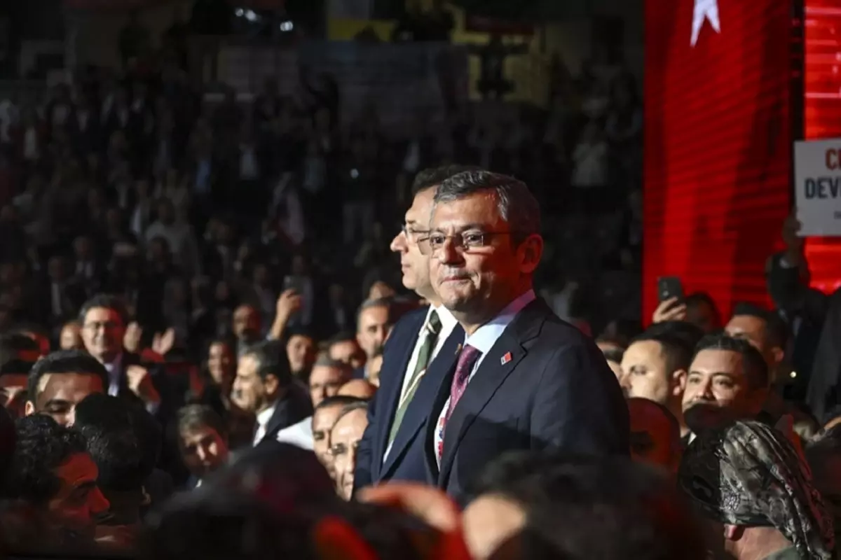 CHP kurultay iddianamesi kabul edildi! İmamoğlu dahil 12 kişi için hapis isteniyor