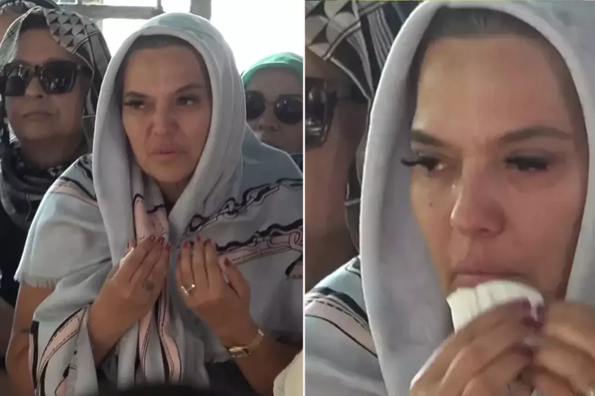 Demet Akalın kuzenini son yolculuğuna uğurladı