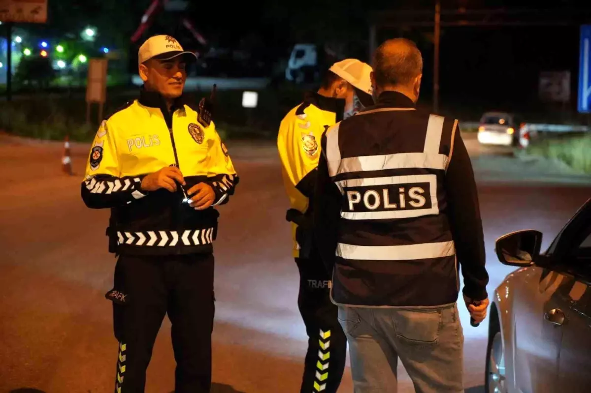Edirne'de Asayiş ve Trafik Denetimleri Yapıldı