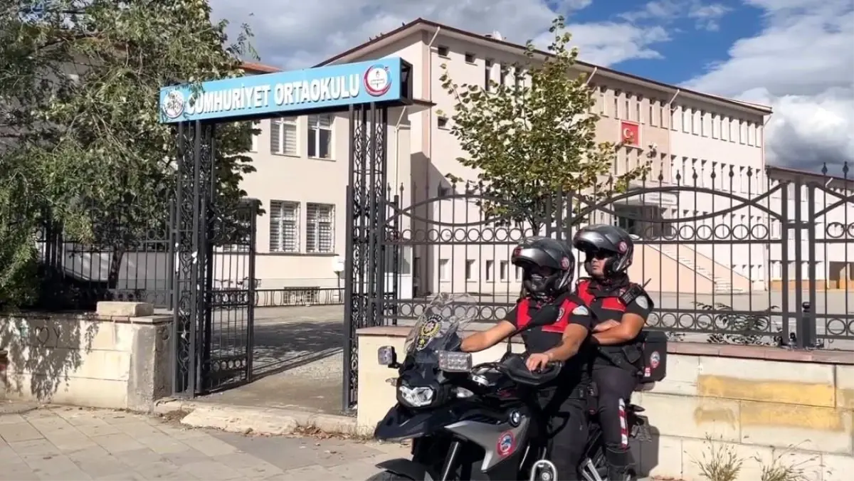 Erzincan'da Okul Çevrelerinde Güvenlik Denetimleri Gerçekleştirildi