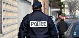 Fransa'da bir kişi camide Kur'an-ı Kerim yaktıktan sonra kaçtı