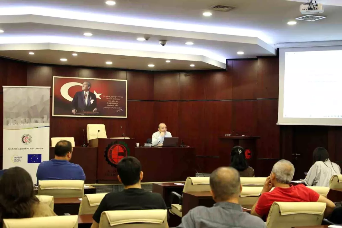 Gaziantep'te Dış Ticaret İstihbarat Uzmanlığı Eğitimi Düzenlendi