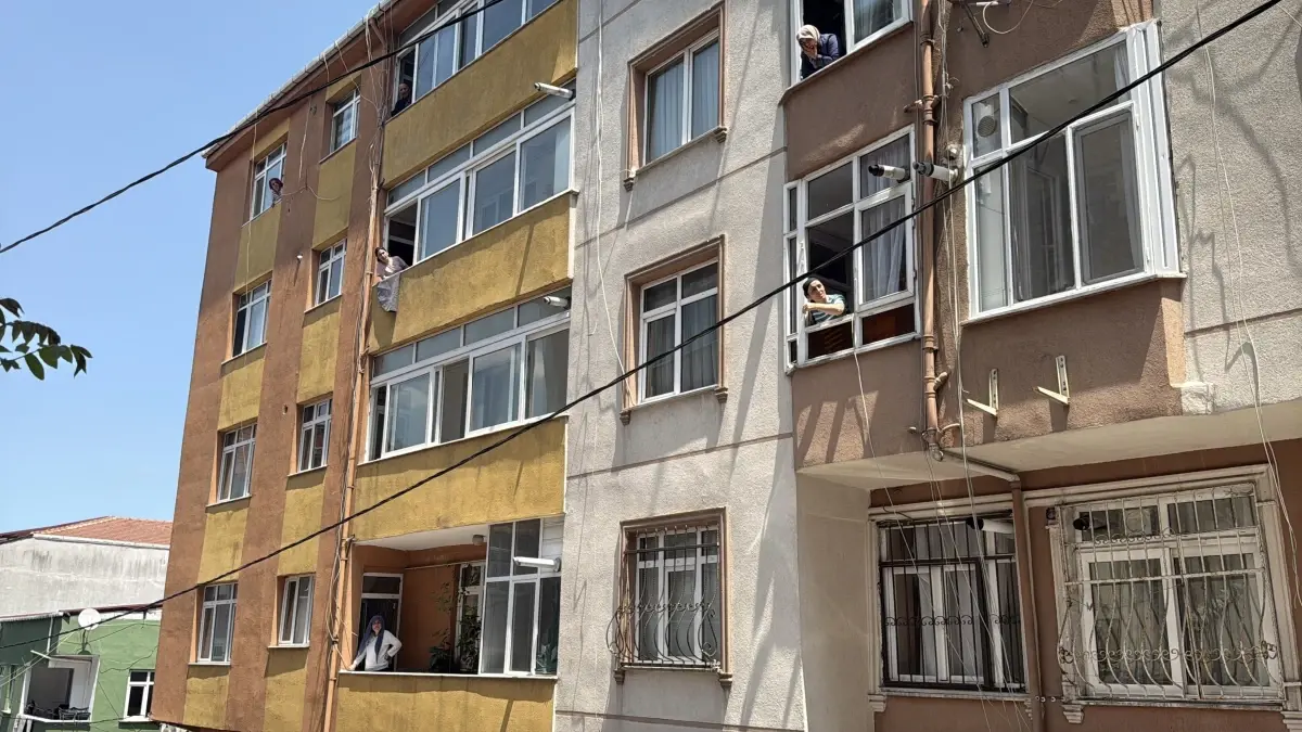 Kağıthane'de Yangın Çıkaran Şüpheli Gözaltına Alındı