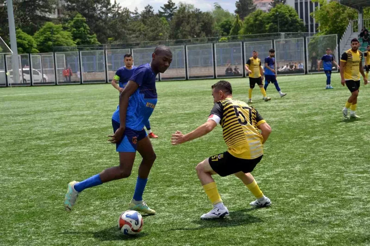 Mahrumlarspor, İkinci Amatör Küme B Grubu'nda Şampiyon Oldu
