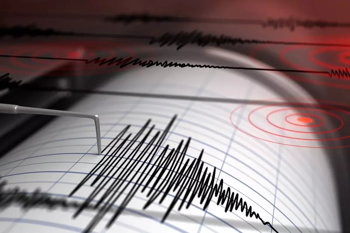 Muğla'da 5,8 büyüklüğünde deprem! Panik atak geçiren 1 çocuk hayatını kaybetti