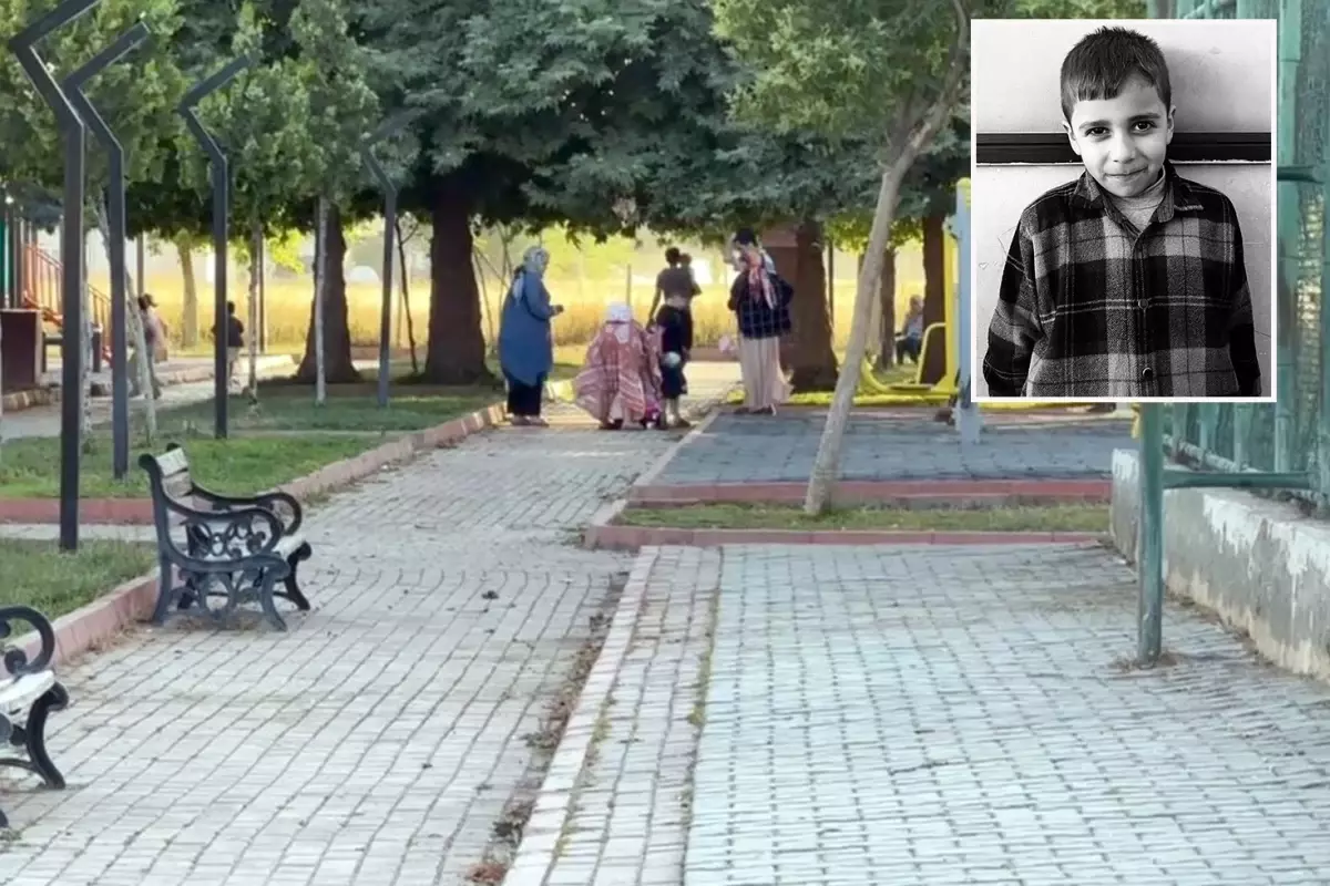 Bisiklet sürerken başına yorgun mermi isabet eden çocuk hayatını kaybetti