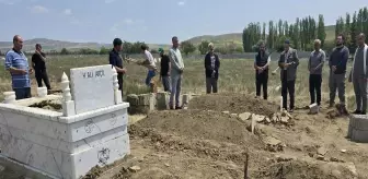 6 yıldır süren seçim husumetinde yine kan aktı: Baba ve oğul toprağa verildi