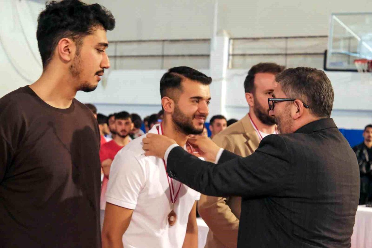 BŞEÜ Bahar Spor Müsabakaları Rekabet ve Dayanışma ile Tamamlandı