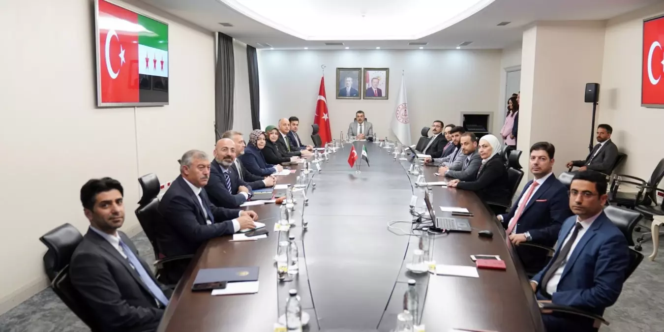 Milli Eğitim Bakanı Tekin: Bağımsızlığı, özgürlüğü, insan hakları güçlü olan bir Suriye devletinin bize de güç katacağına inanıyoruz