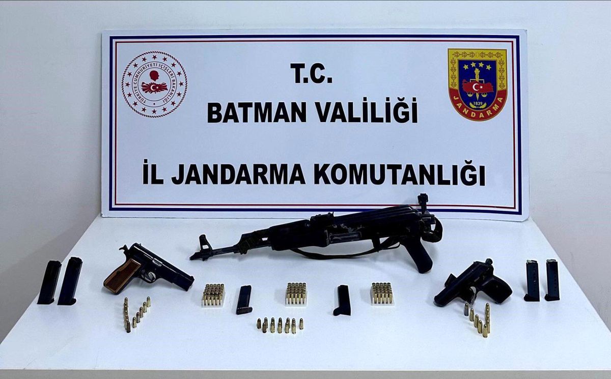 Batman'da Kaçarken Silahını Attı, Tutuklandı
