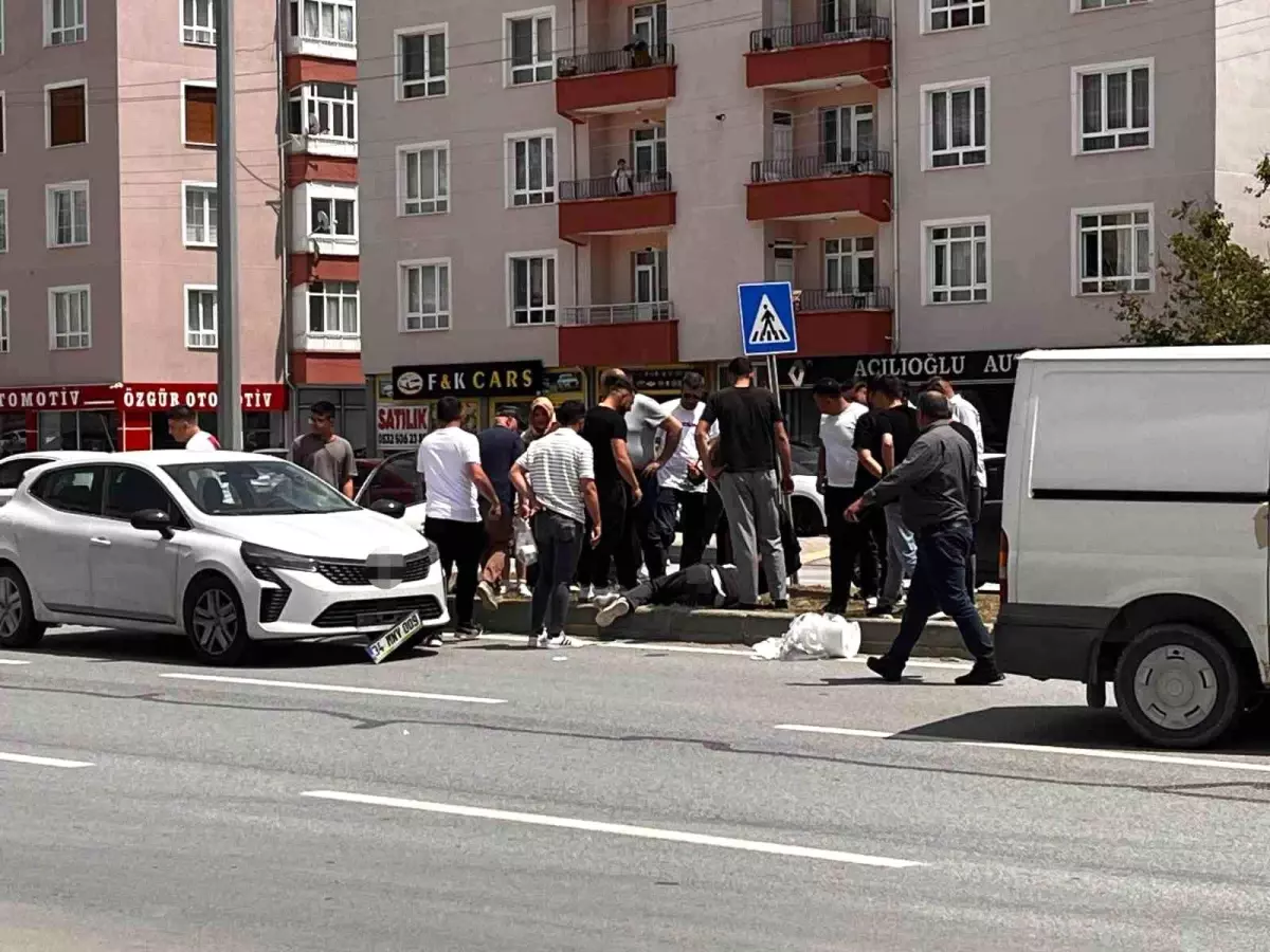 Çorum'da Yayaya Otomobil Çarptı