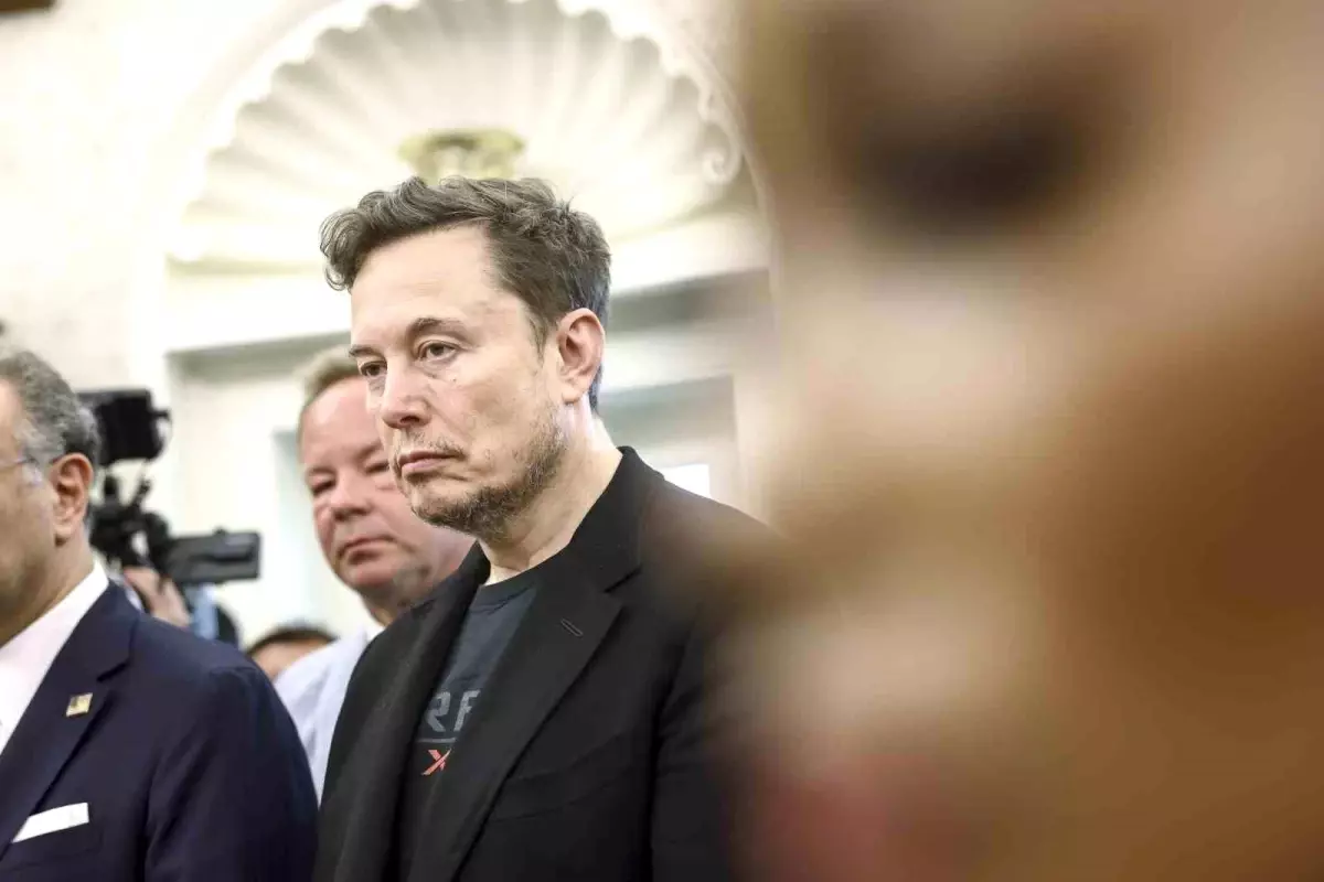 Elon Musk, Trump'ın Vergi İndirimine Sert Tepki Gösterdi