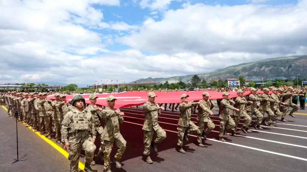 Erzincan'da Askerler İçin Duygulu Yemin Töreni