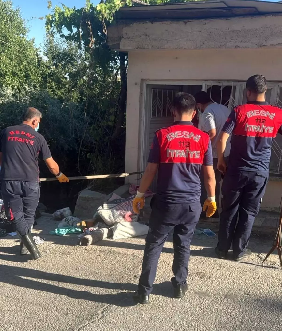 Adıyaman'da Bir Evdeki Yılan Paniğe Neden Oldu