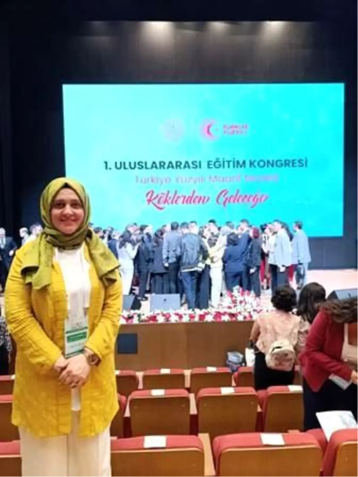 Bilişim Öğretmeni Tuba Kaçanoğlu, Uluslararası Eğitim Kongresi'nde Onur Konuğu