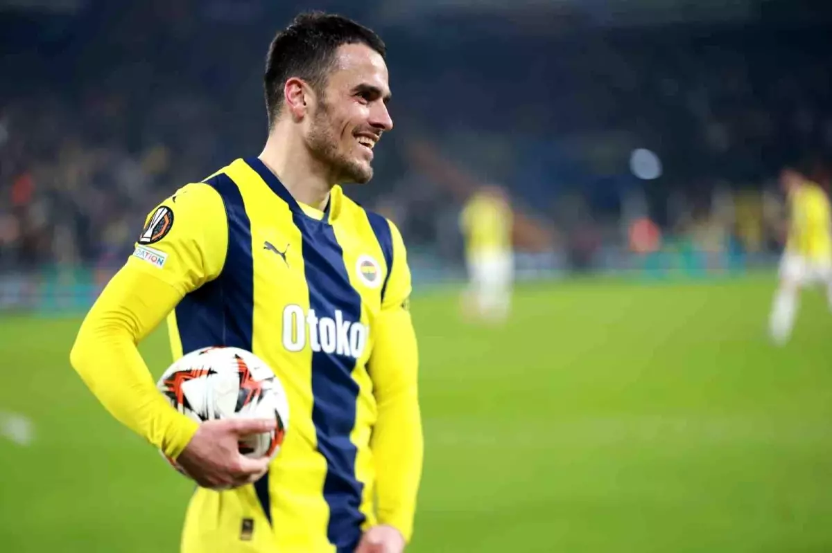 Fenerbahçe, Filip Kostic ile Sözleşmesini Feshetti