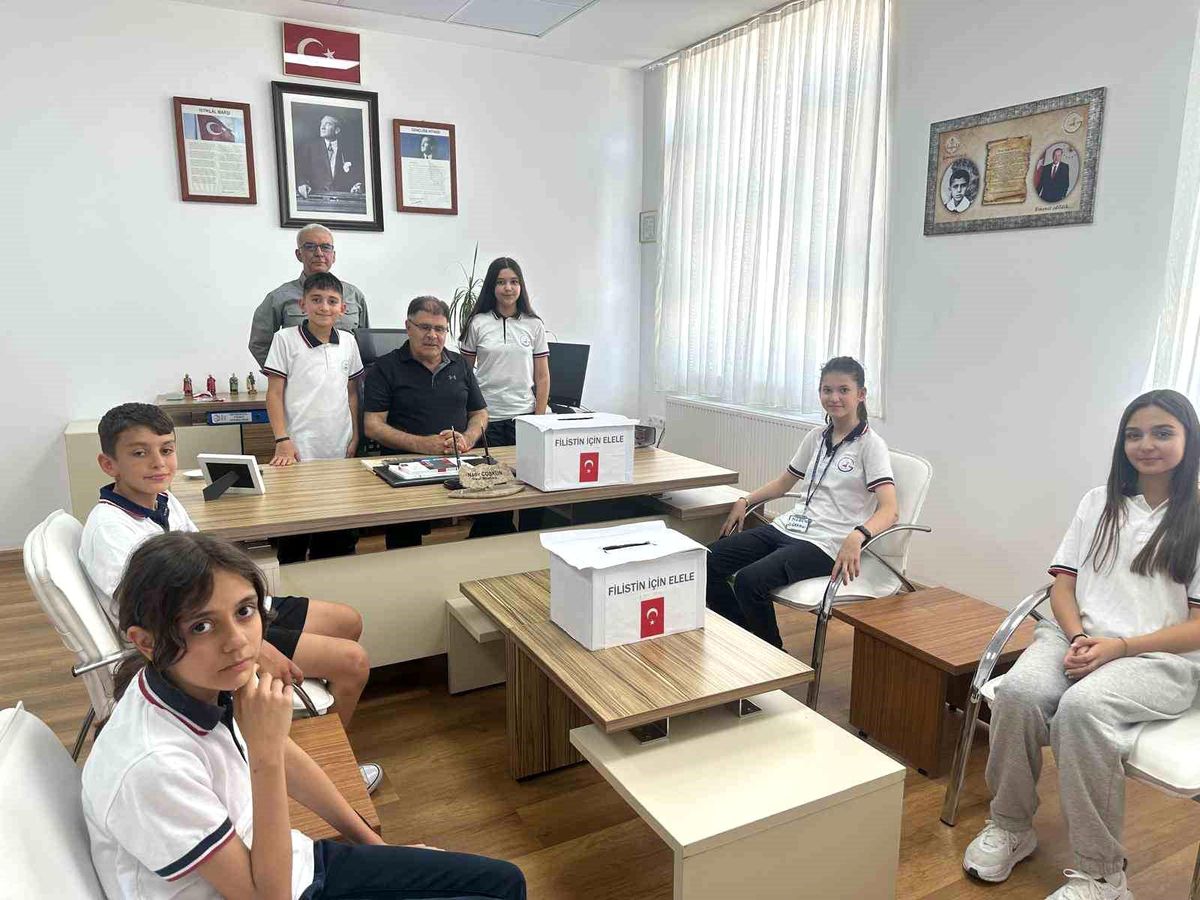 Gazipaşa Ortaokulu'ndan Filistin'e Anlamlı Destek