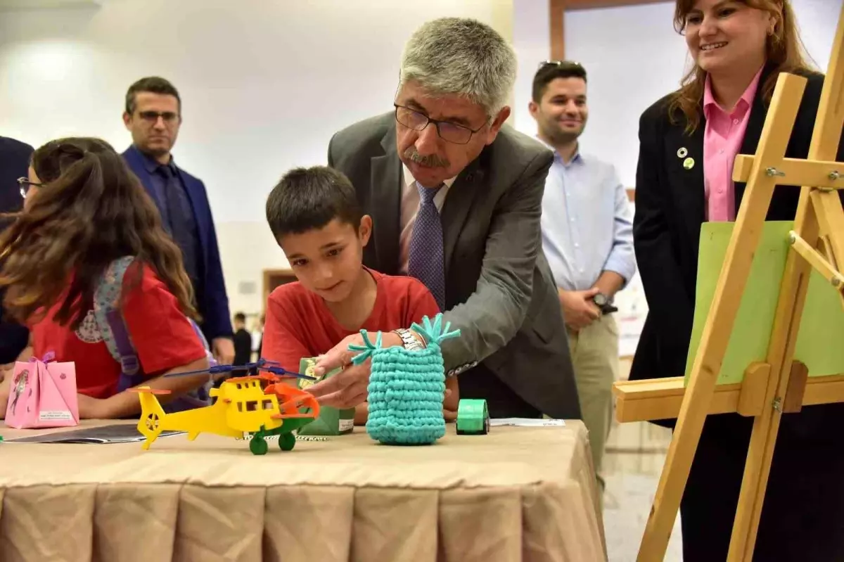 Muğla'da 'Sürdürülebilirliğe Merhaba De' Projesi Sergisi Açıldı