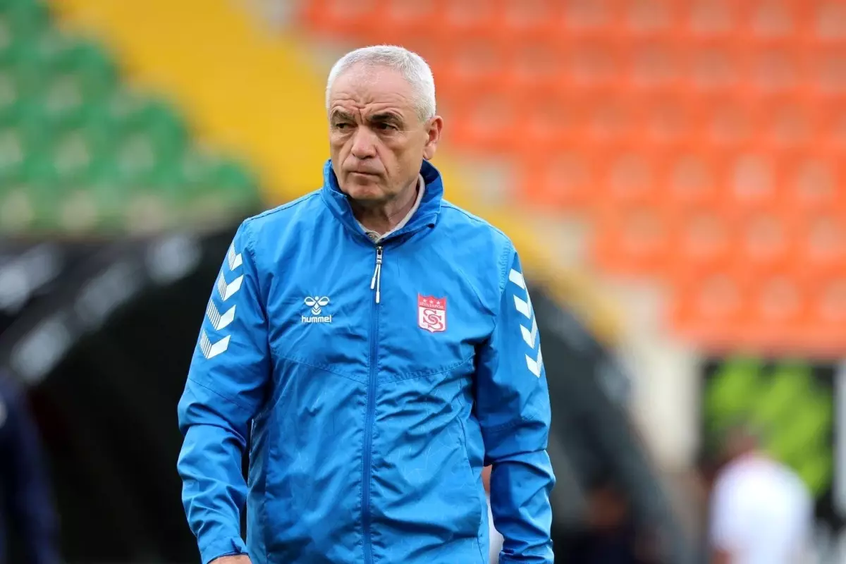 Sivasspor, Rıza Çalımbay ile Yollarını Ayırdı
