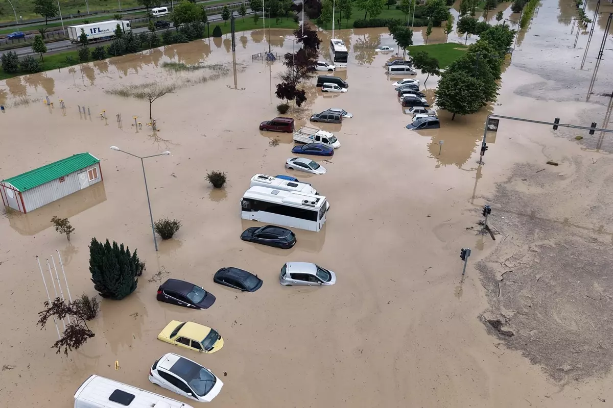 Trabzon'da sel sularına kapılan şahsın cansız bedeni bulundu