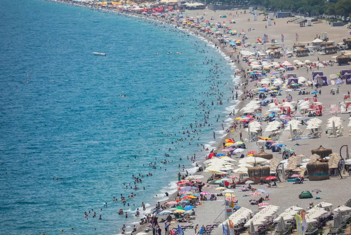 Yapay zeka Türkiye turizminin artı- eksilerini araştırdı; misafirperverlik iyi, gürültü kötü