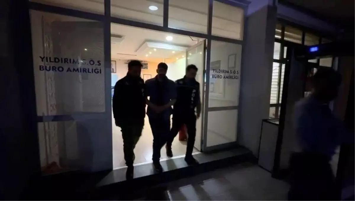 Firari Hükümlü Yurt Dışına Kaçarken Yakalandı